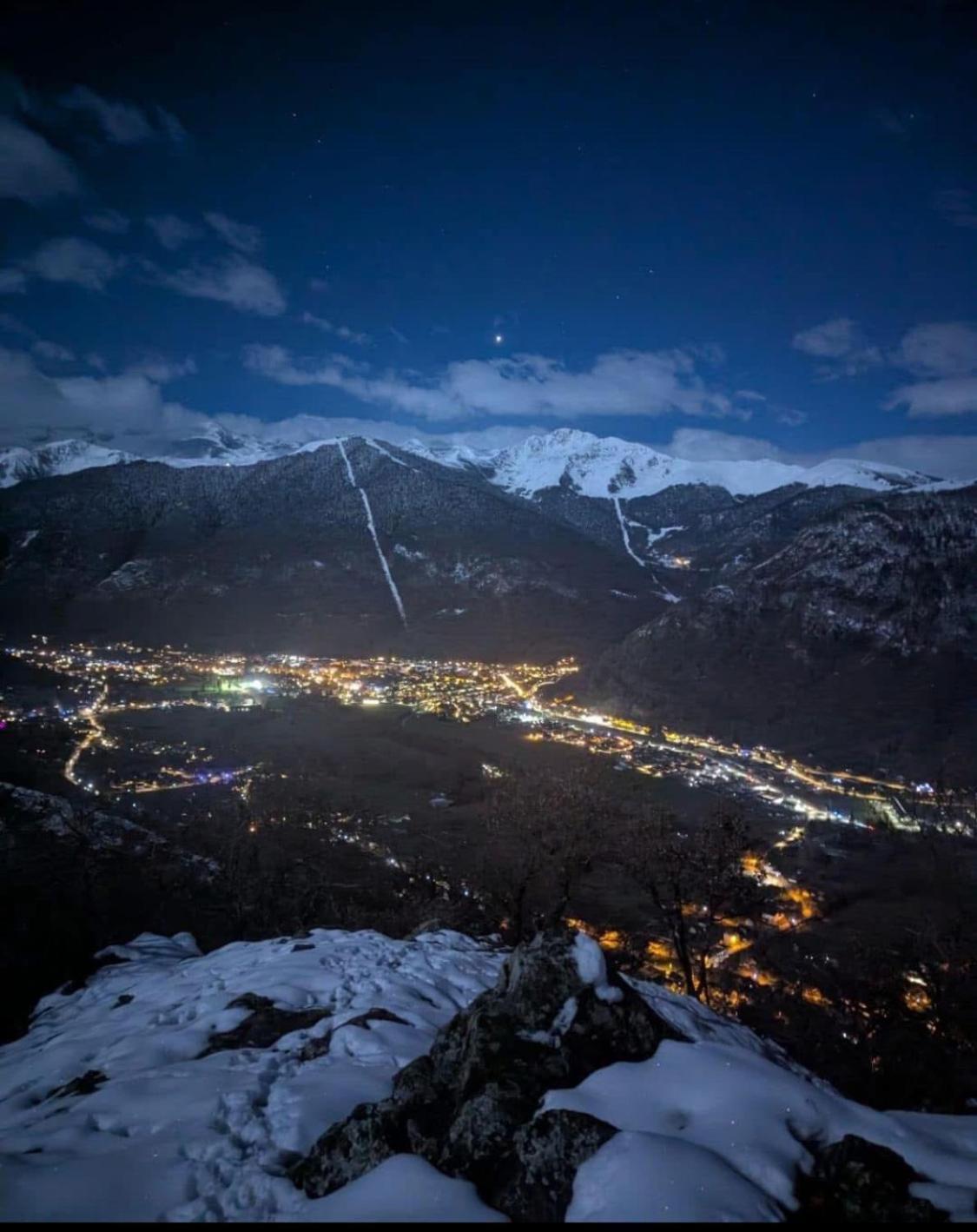 Beau T3 Place Parking, Vue Degagee Proche Centre Bagnères-de-Luchon Екстериор снимка